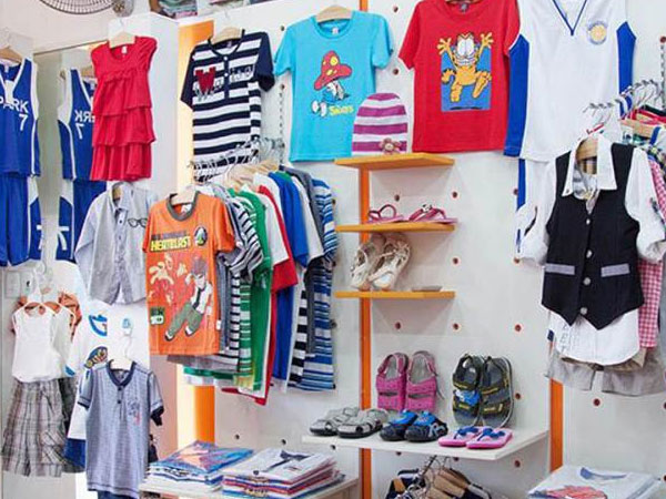 Kinh doanh quần áo trẻ em cần bao nhiêu vốn?
